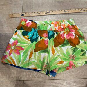 FUTURE COLLECTIVE ALANI NOELLE WOMENS MEDIUM LINEN SHORTS GREEN FLORAL